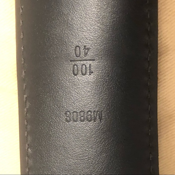 Authentic Louis Vuitton men’s belt used 100/40 - Picture 4 of 4